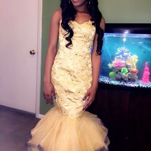 mermaid prom dress